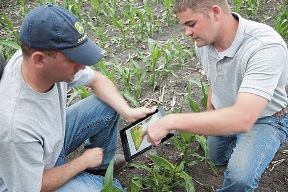 John Deere Mobile Farm Manager App