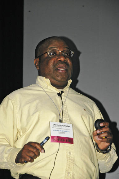 USDA Research Entomologist Dr. Joseph Munyaneza USDA Research Entomologist Dr. Joseph Munyaneza